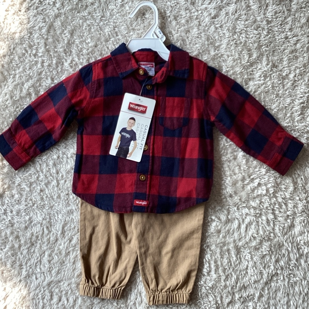 Wrangler Red and Navy Plaid Shirt with Brown Pants